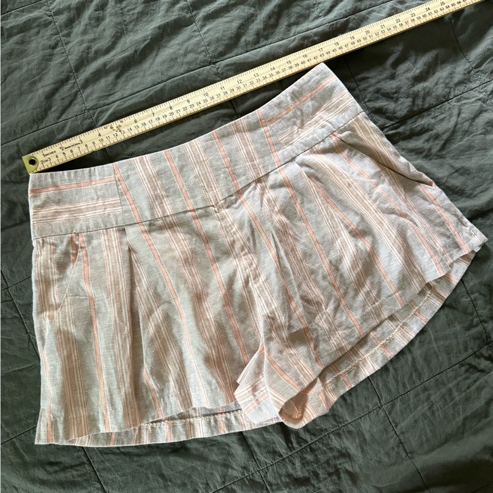 Free People Pink and Gray Skorts with Elegant Flow